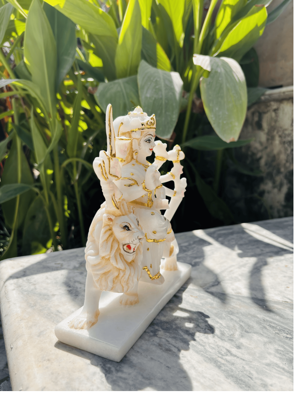 AMBE MAA IN WHITE AMBAJI MARBLE ( SIZE - 8 X 7 X 2.5 IN)
